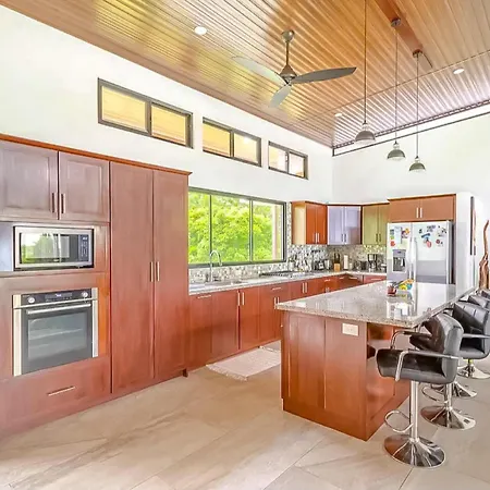 Villa Breathtaking Ocean View On Mountain In The Jungle Uvita Exterior foto